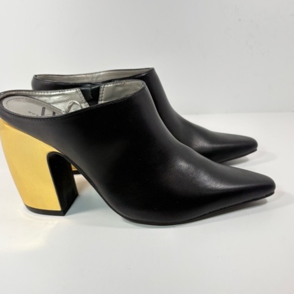 Worthington Shoes - NWOB Worthington Womens Size 8m Black Heeled Booties Gold Heels Pointy Nelda